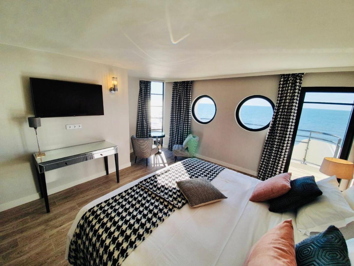 Le Paquebot Hotel Villerville Bagian luar foto