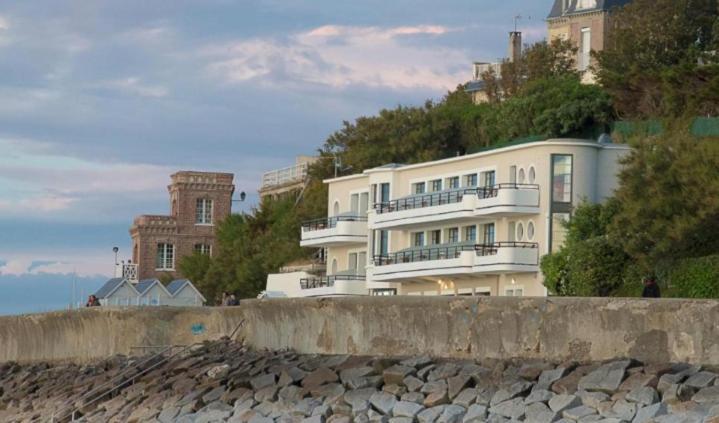 Le Paquebot Hotel Villerville Bagian luar foto