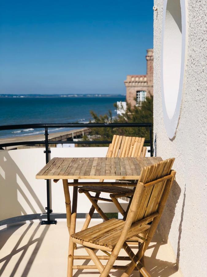 Le Paquebot Hotel Villerville Bagian luar foto