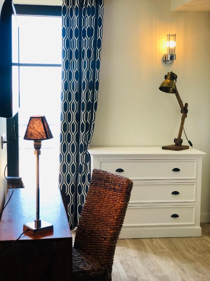 Le Paquebot Hotel Villerville Bagian luar foto